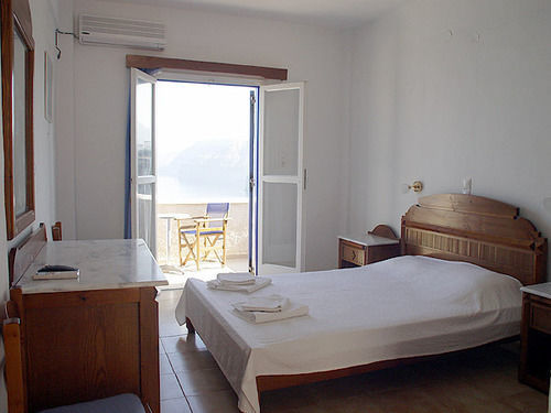ホテル Atlantida Holiday Club Akrotírion エクステリア 写真