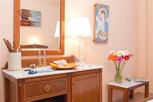 ホテル Atlantida Holiday Club Akrotírion エクステリア 写真
